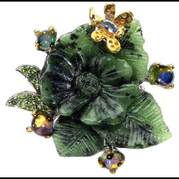 Luxurious Genuine Ruby Zoisite Ring with Gems - Picture 17 of 17